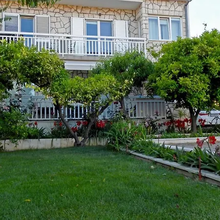 Barada * Trogir